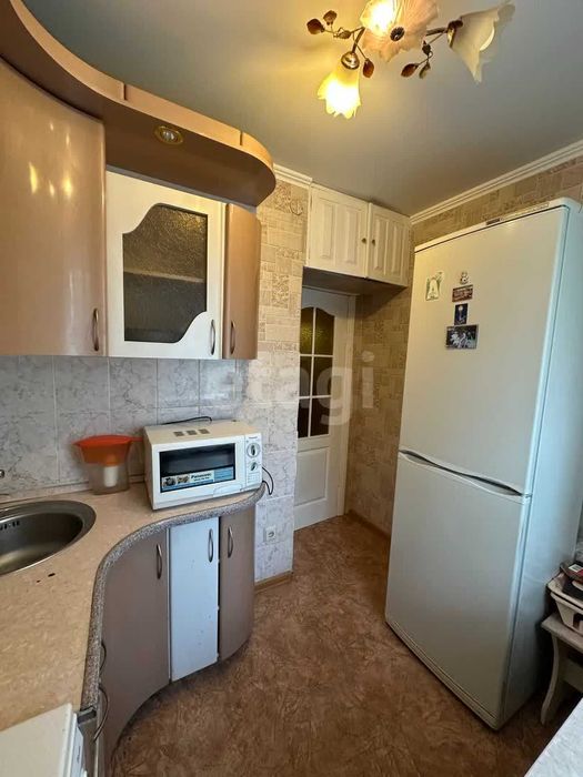 Продам 3-х комн. квартиру