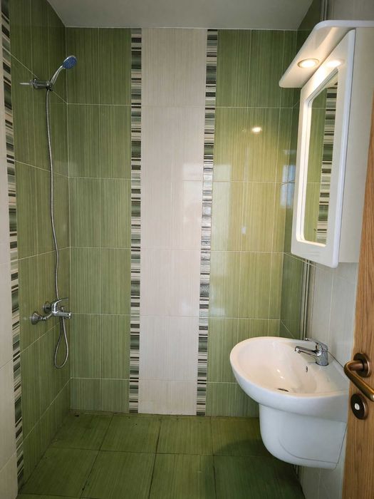 Дава се под наем Тристаен апартамент в София, Център - 65 кв.м за 650 € - Снимка #4