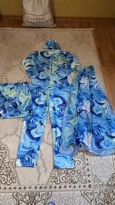 Продаётся купальник буркини