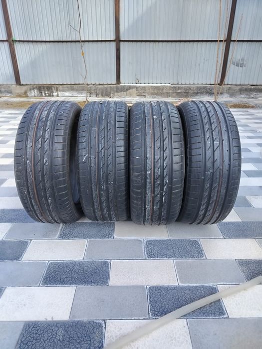Балон сатамын размер 235/50/18. Летний, 2 сезон журилген. Нокиан