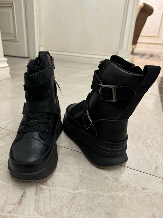 Зимние сапоги на девочку