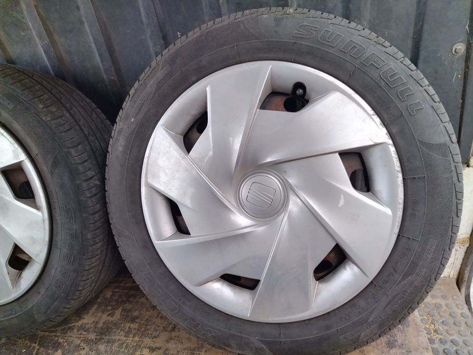 4 броя джанти  5х100 с гуми