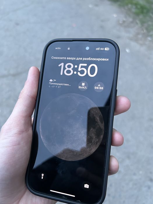 Продам iphone 15 128гб