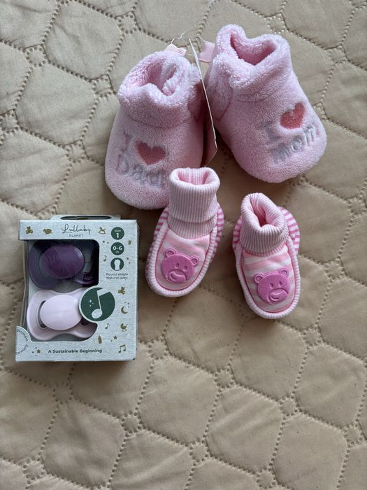 Дрехи за момиче