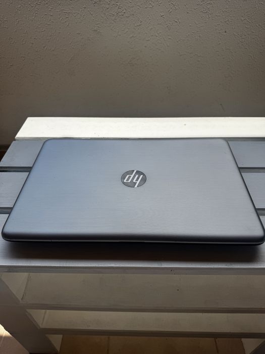 HP Notebook 17.3” – Intel Core i5