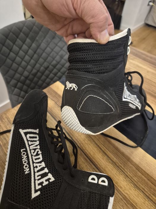 Adidas Lonsdale box