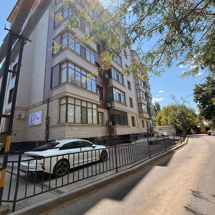 1 ком .Арбат, Plaza