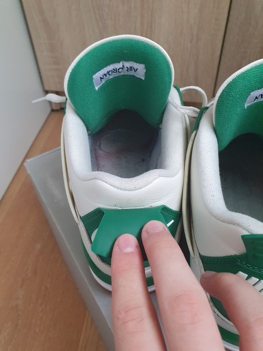 Jordan 4 retro SB Pine Green