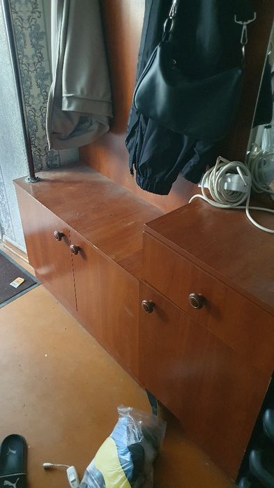 Продам шкаф в прихожую