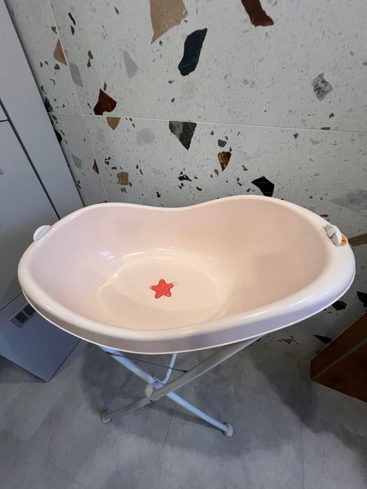 Вана за бебе със стойка Bebe Konfort