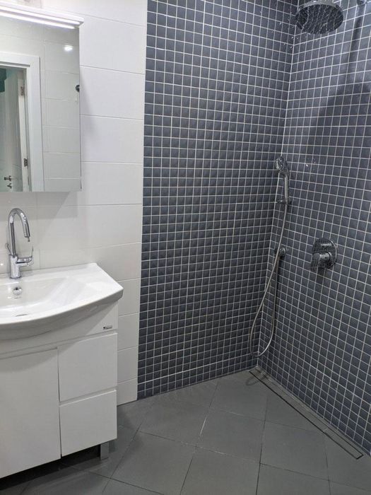 Дава се под наем Тристаен апартамент в София, Малинова долина - 90 кв.м за 996.03 € - Снимка #10