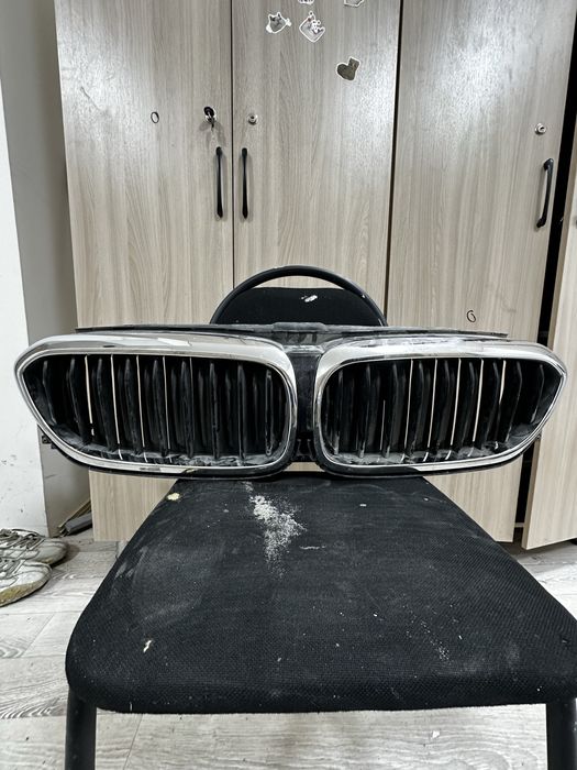 Решетка радиатора BMW G30