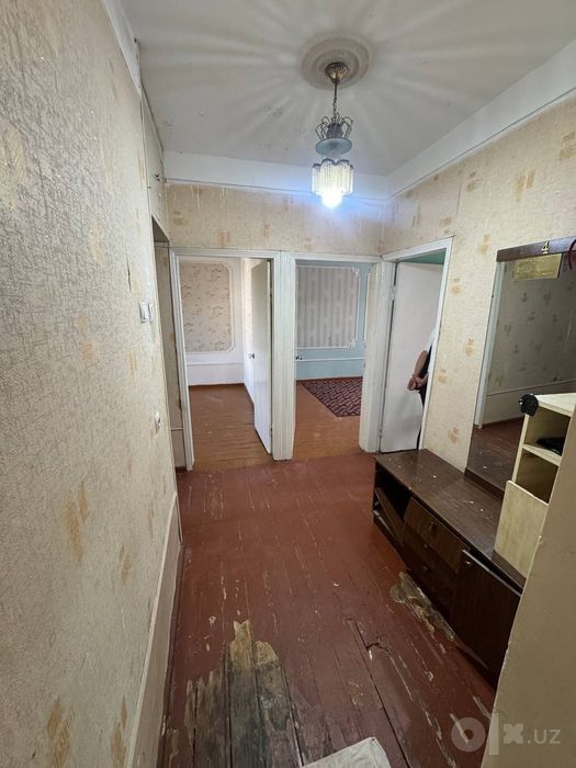 Продается квартира БУЗ-2,  Эко базар, Хон Атлас 3/3/5