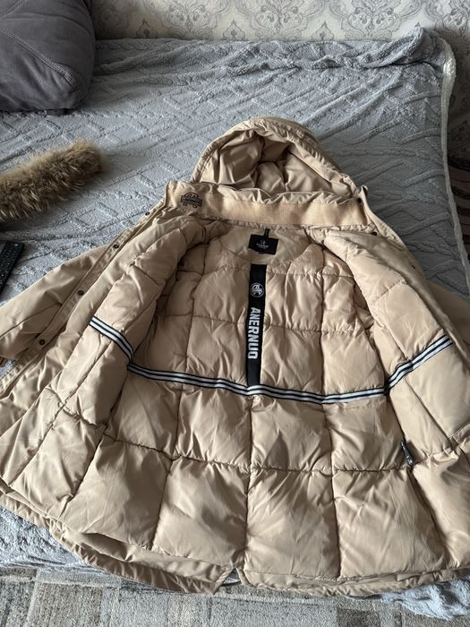 Продам зимнюю парку , на девочку подростка