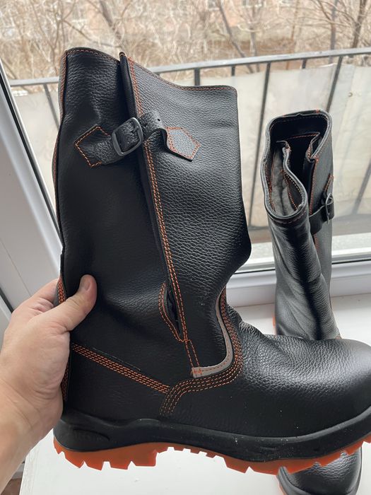 Рабочие ботинки