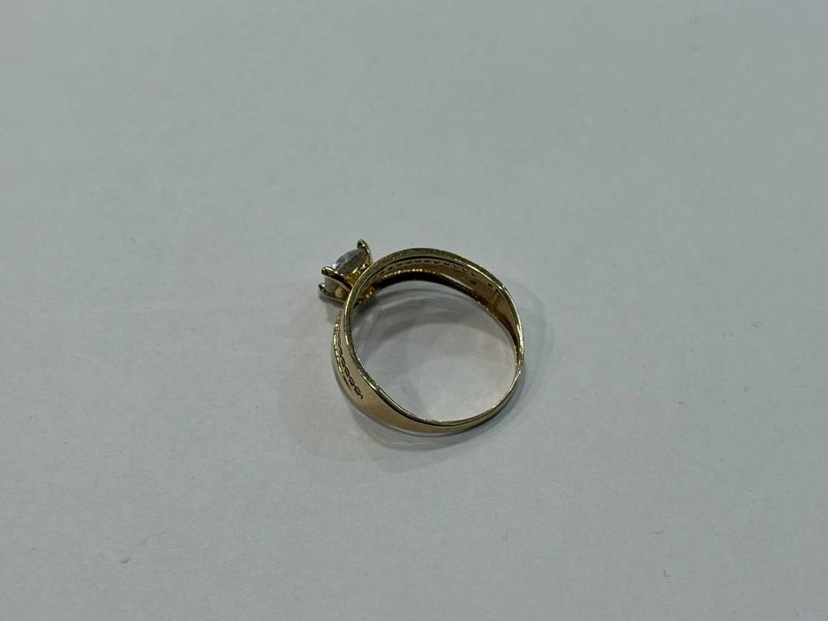 Златен дамски пръстен 14К – 2,06г