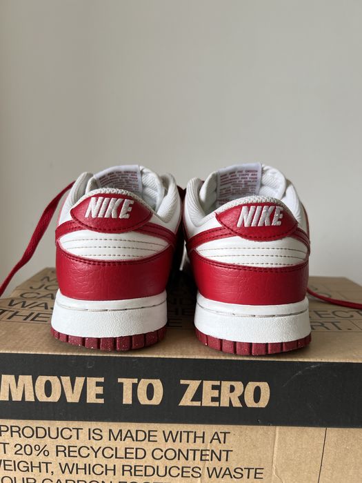 NIKE dunk low next nature gym red