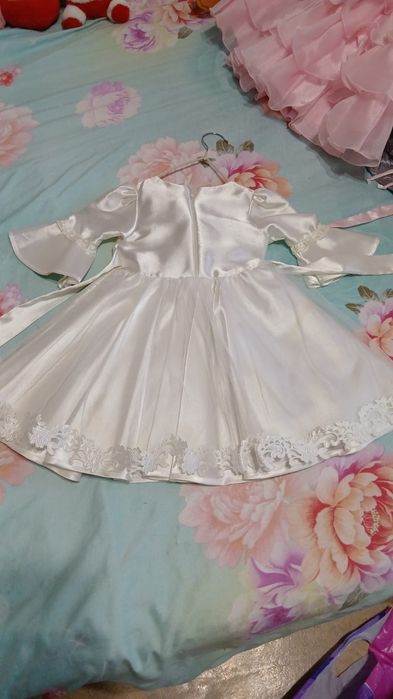 Платья для девочек