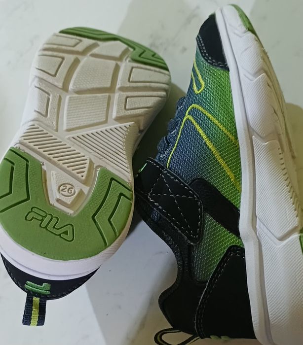 Маратонки на Fila