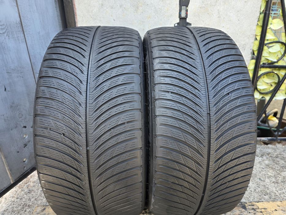Vand două anvelope de iarna michelin 265 40 20 dot 0723