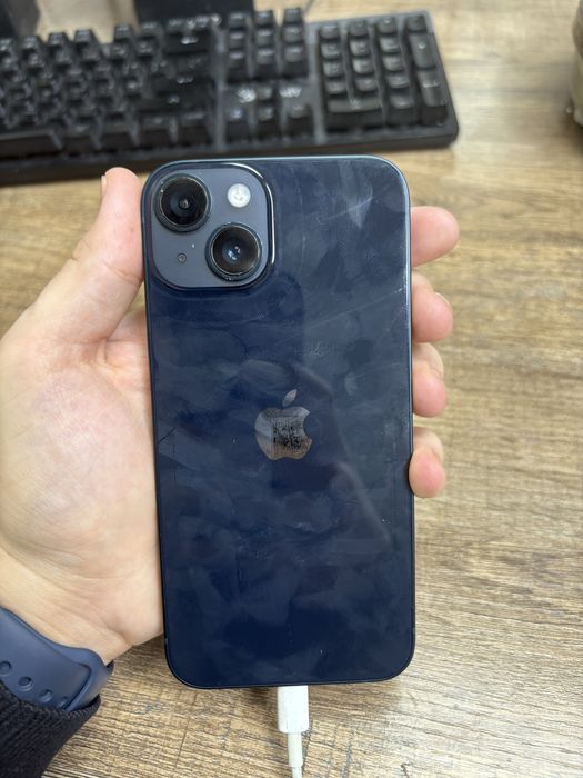 Айфон 14    256 гб