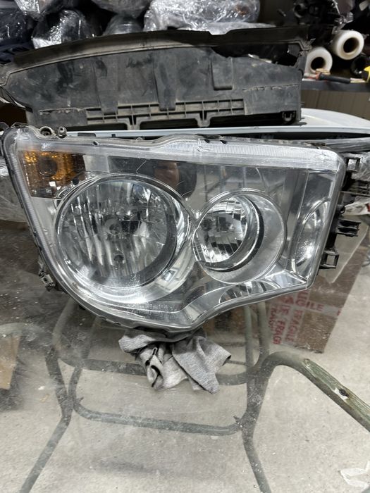 Far dreapta mercedes actros.mp4.cod:a9608291939.