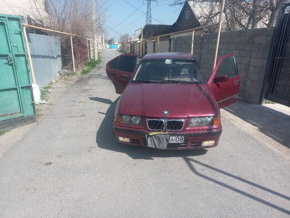 Продаётся бмв. Е 36.