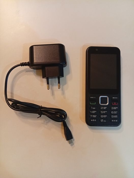 Телефон с копчета  : Mobi Wire