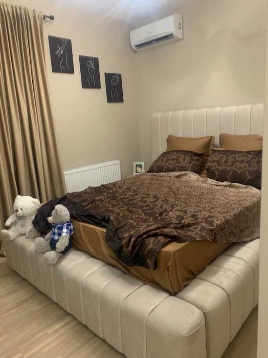 Vand casa Bragadiru 100mp P 4 camere 2 bai bucatarie deschisa 330mp teren toate utilitatile cu placa de beton deasupra