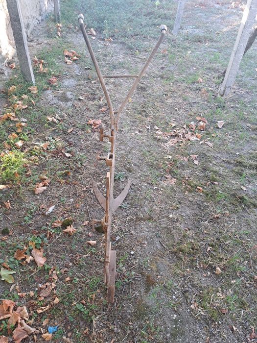 Стар плуг  рало за оран