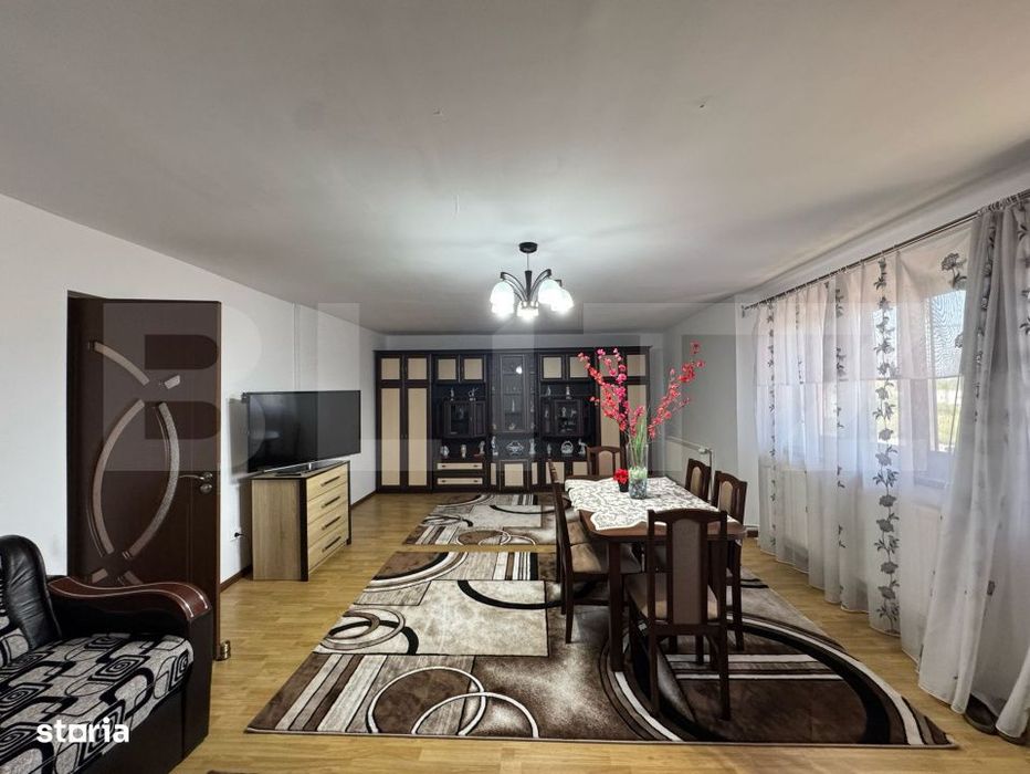 Casa cu 6 camere in Cristur, 287mp