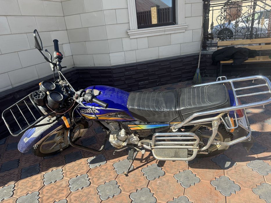 Продам Мотоцикл 200куб