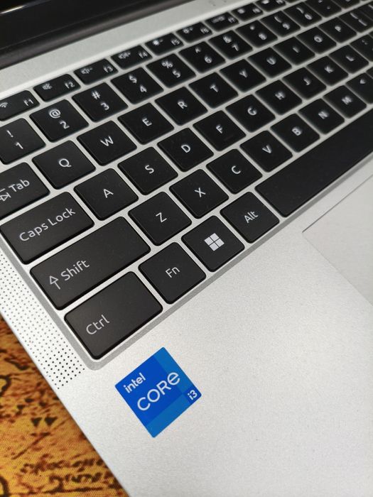 Acer aspire 3 Intel core i3 -13 Avlod 8/512 Yangi Bepul yetkazish b-n