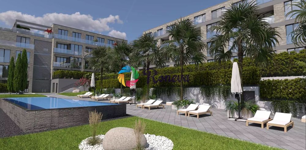 Продава се Двустаен апартамент в к.к. Св.Св. Константин и Елена - 70 кв.м за 2219 €/кв.м - Снимка #1