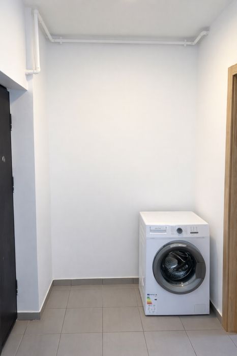 DIRECT PROPRIETAR Vând Garsoniera+terasǎ+loc parcare privat