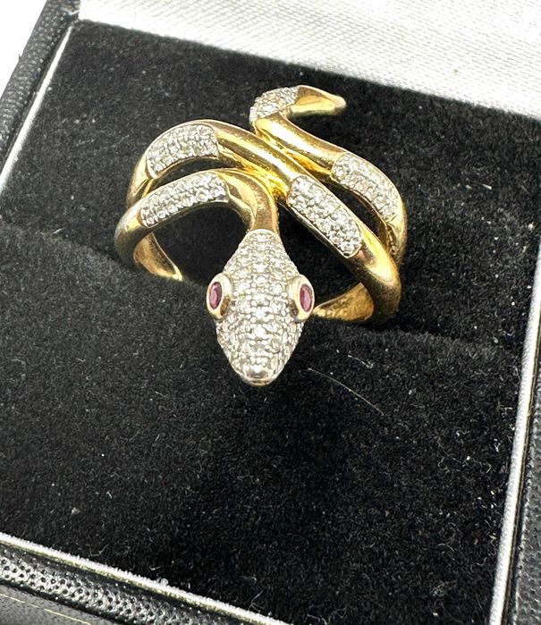 Пръстен змия в сребро и злато с диаманти и очи с рубини! Договаряне!