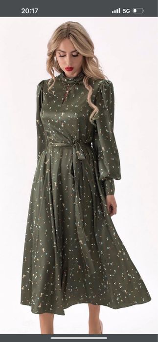 Платье женское продам