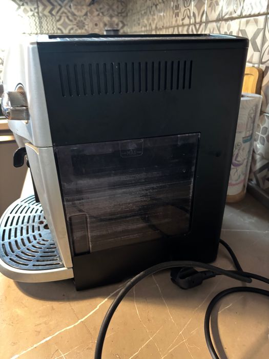 Робот DeLonghi Magnifica