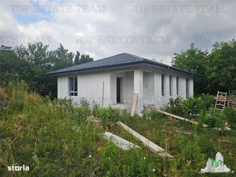 Casa 3 camere acces STBincalzire in pardoseala in Ciorogarla