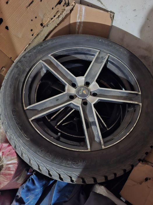 Продам диски с резиной шипованые