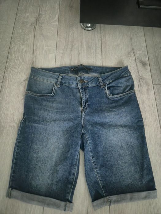 Blugi scurti de dama LCW jeans marimea 30