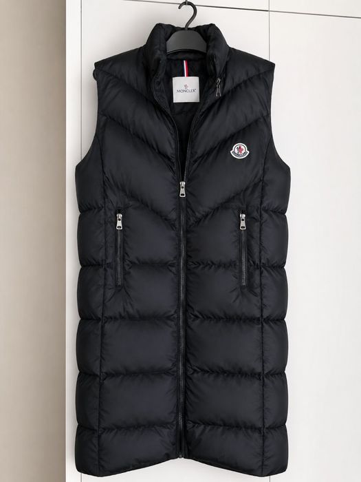 Vand vesta Moncler