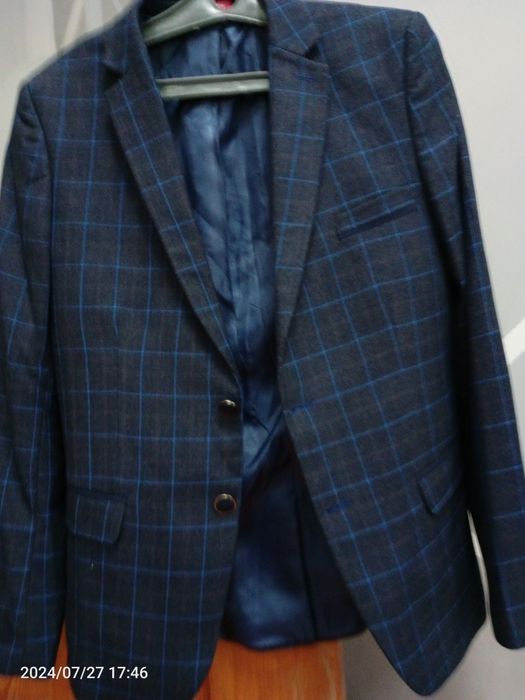 Пиджак на мальчика 44 размер