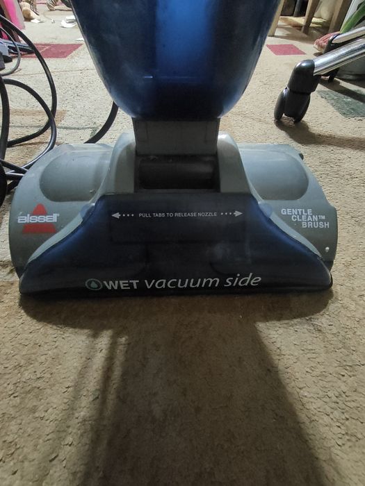 Пылесос ручной Bissel