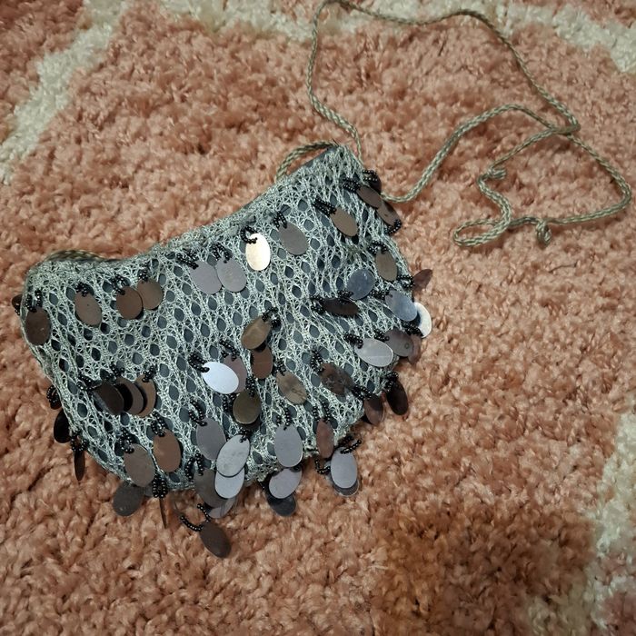 Чанта с пайети и мъниста