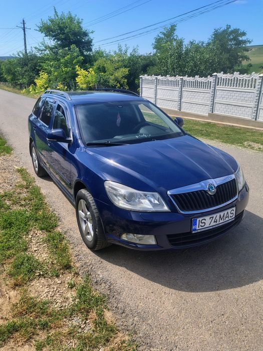 SKODA Octavia 2012 — imagine 5