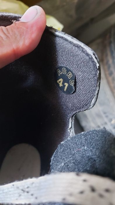 Коньки !!! Reebok !!!