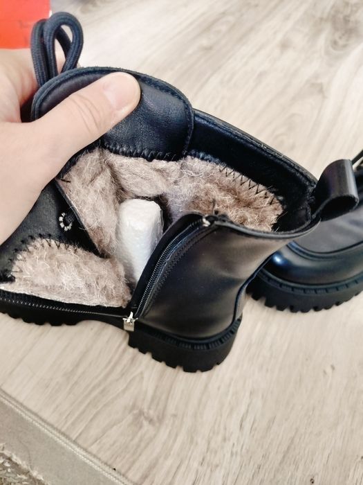 Продам на девочку