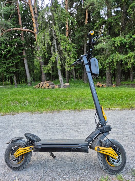Продам электросамокат