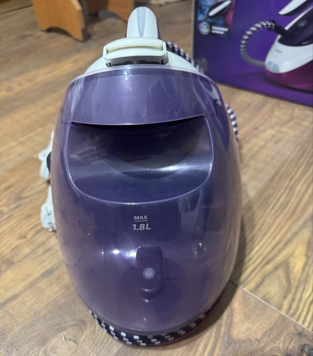 Statie de calcat cu abur Philips 7000